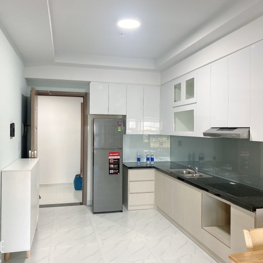 TỦ BẾP GỖ KẾT HỢP NHỰA (Tối ưu chi phí)