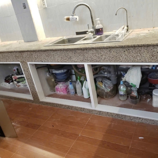 CẢI TẠO BẾP XÂY BÊ TÔNG 