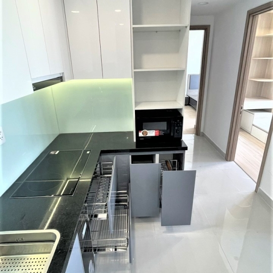BẾP BẾP THÙNG NHỰA  CÁNH ACRYLIC KẾT HỢP NHÔM KÍNH 